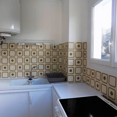 - 1er Etage Droit - 90m De La