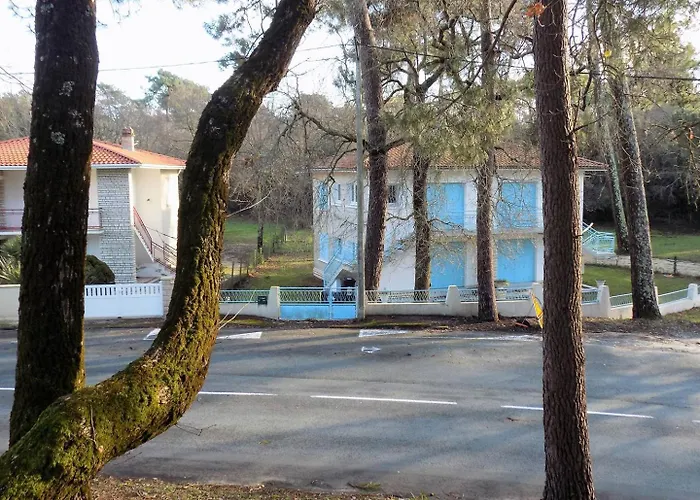 - 1er Etage Droit - 90m De La Apartment Ronce-les-Bains